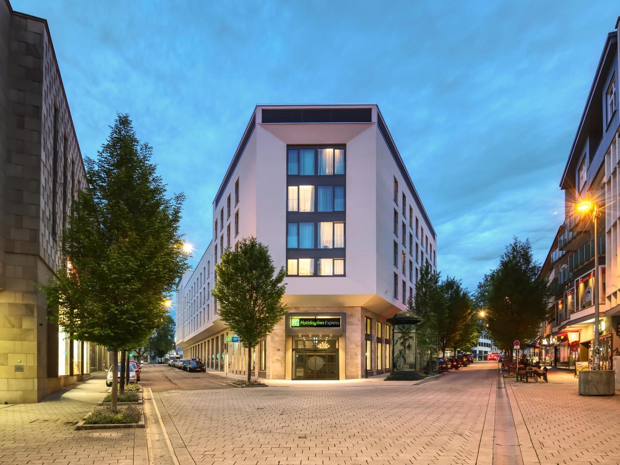 Holiday Inn Express Heilbronn By Ihg Exterior photo